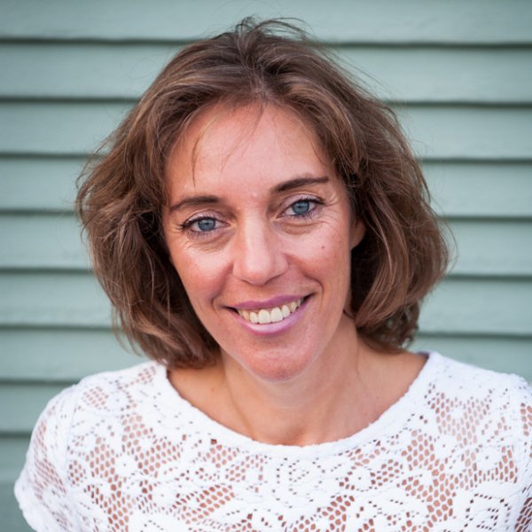 Iris Näwig
