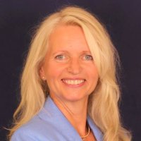 Bettina Ulrich<br>Dipl.-Ing., Dipl.-Oec.