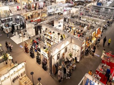 brainLight meets Wellness auf der interbad 2012